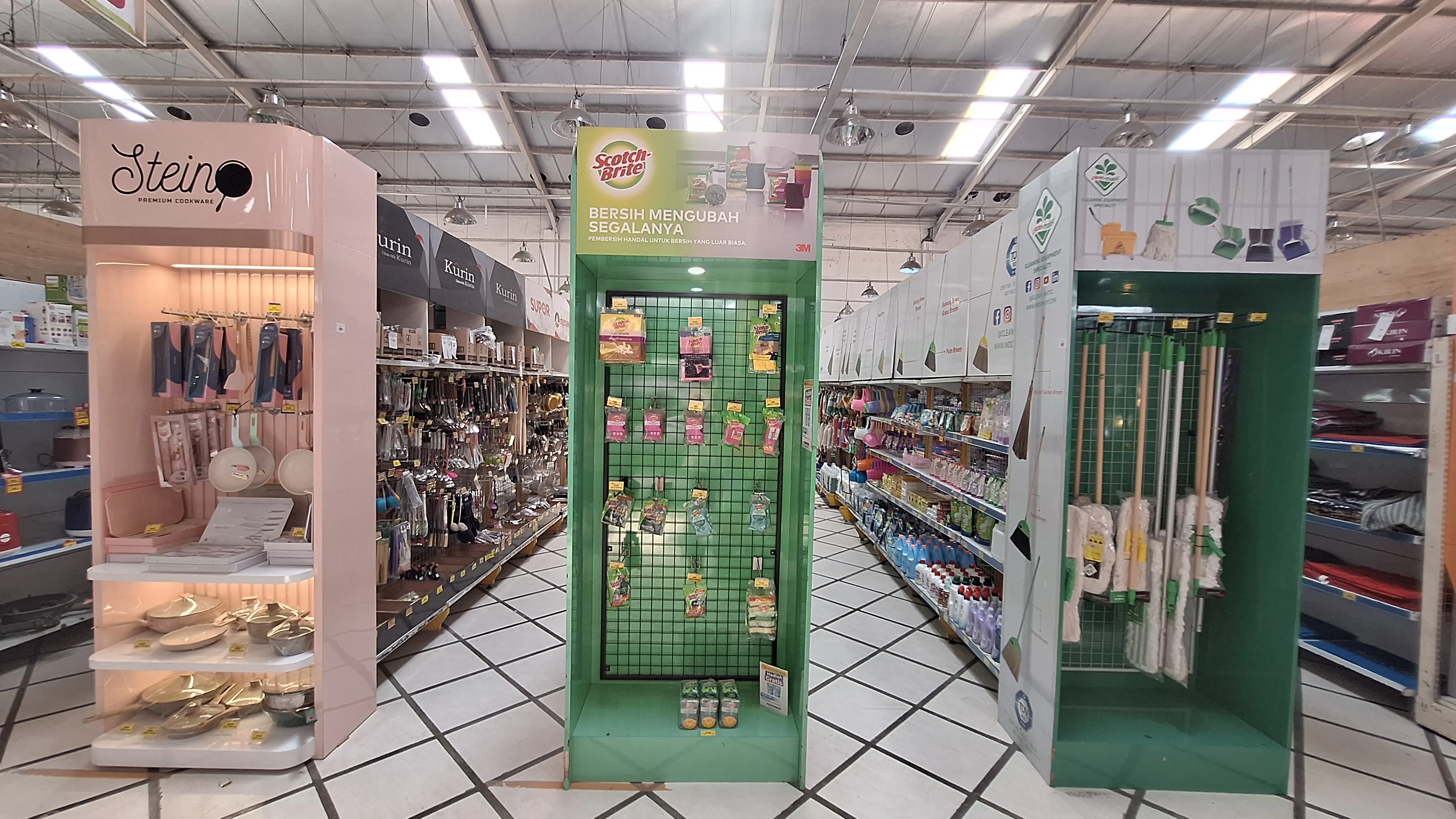 Store Area 10