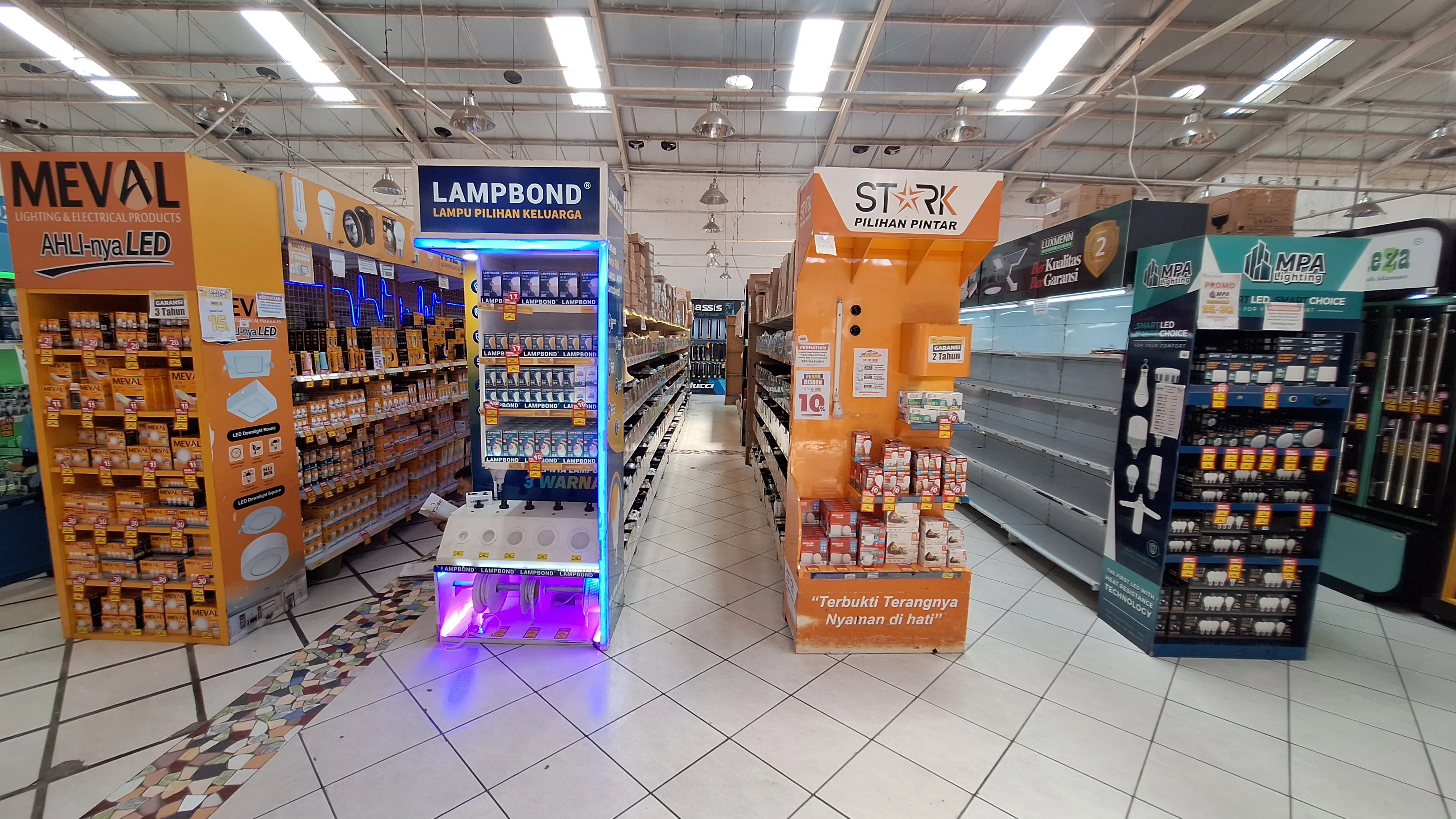 Store Area 11