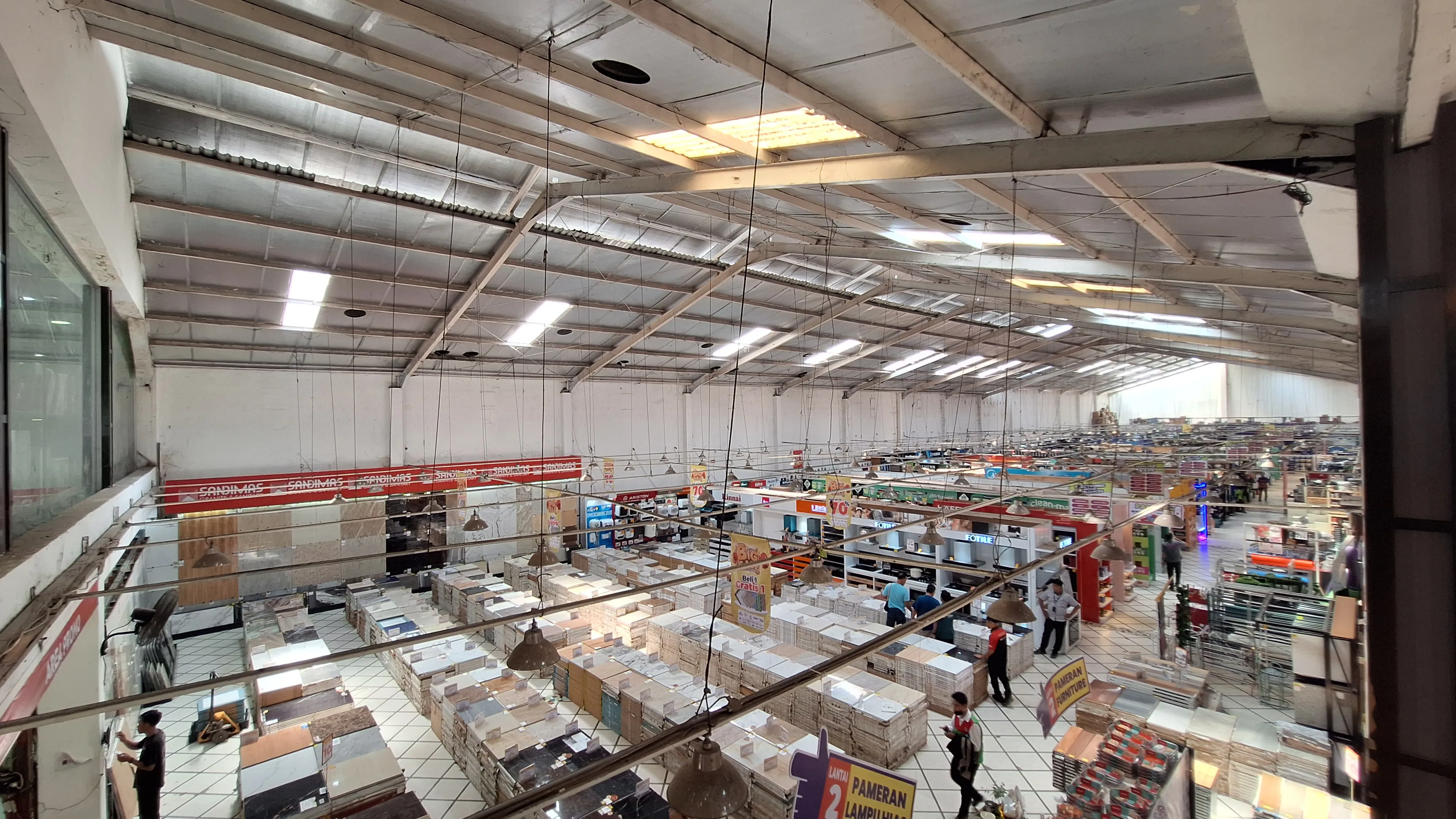 Store Area 2