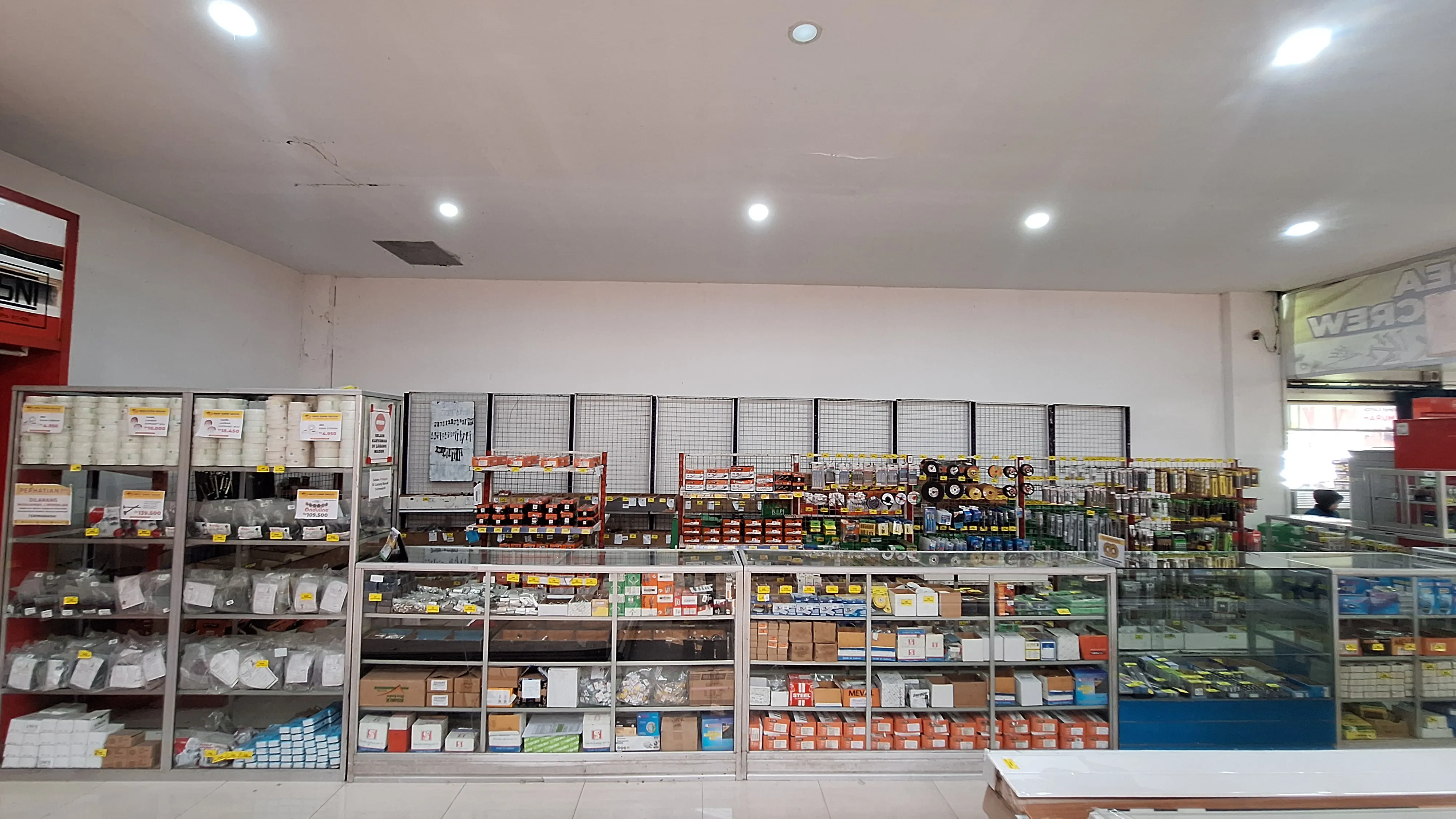 Store Area 8